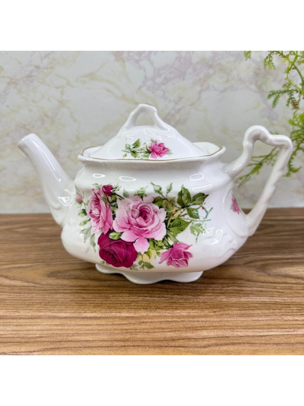 Royal Patrician England Rose Floral Teapot Gold Trim Lid Cottagecore Shabby